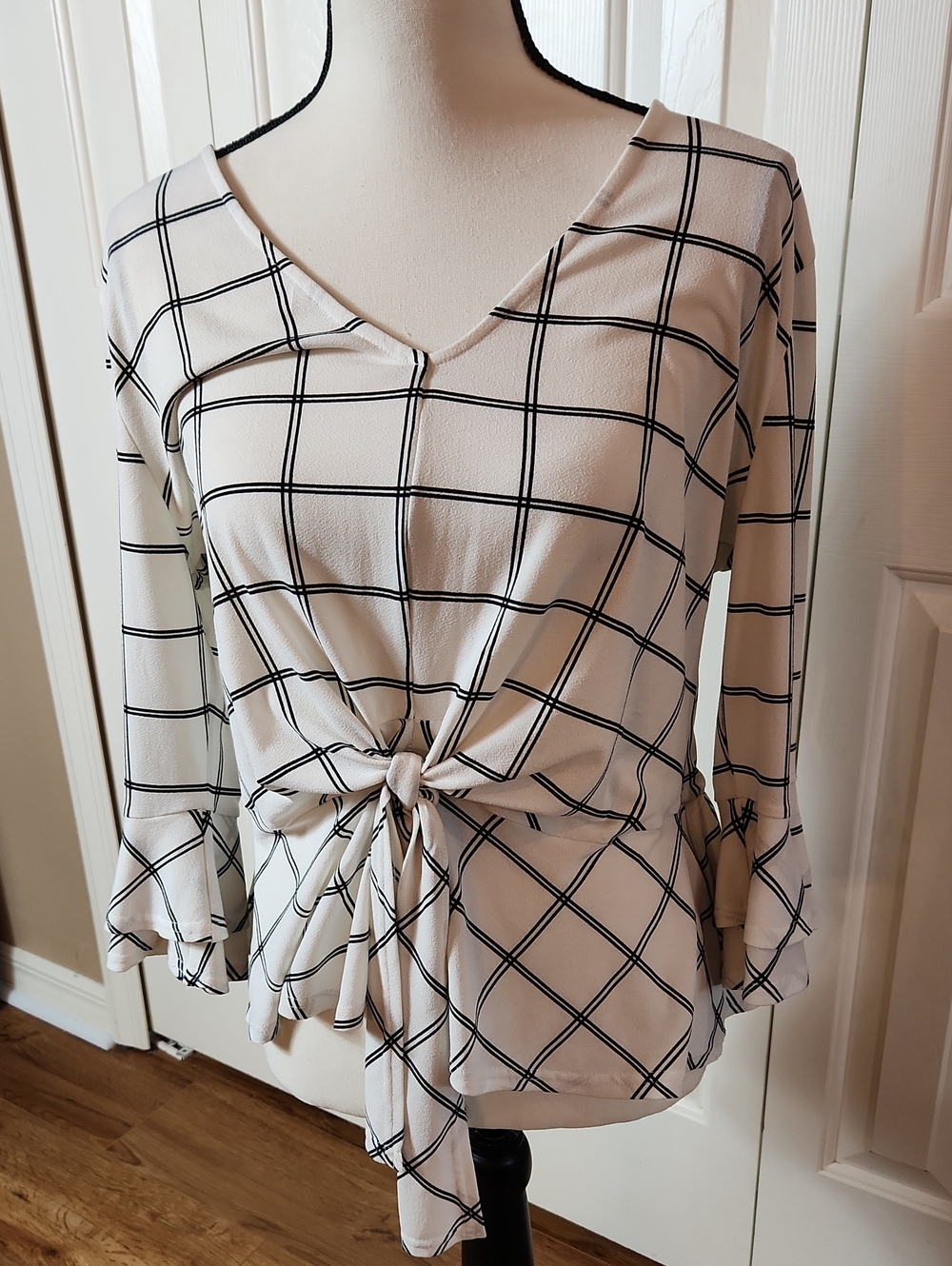Tie-Front V-Neck Windowpane Blouse - White/Black, Size Large